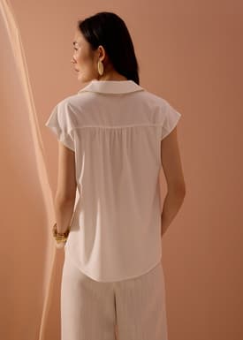 Dana Relaxed V-neck Shirt