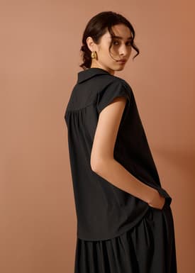 Dana Relaxed V-neck Shirt