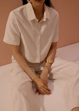 Casey Textured Boxy Crop Shirt