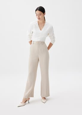 Moon Shoulder Padded V-neck Top