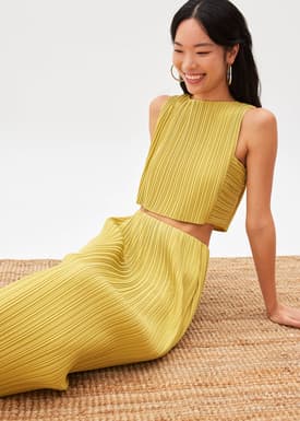 Dez Pleated Boat Neck Crop Top