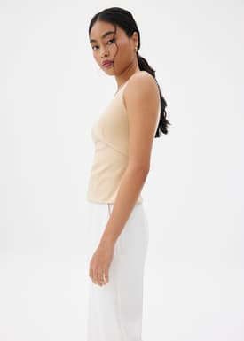BraFree by LB Natalia Scoop Neck Fitted Top