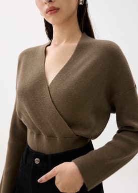 Emiko Relaxed Knit V-neck Wrap Top