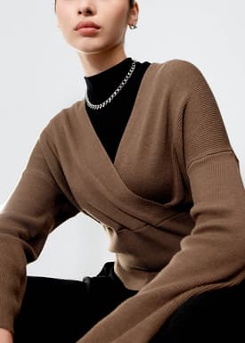 Emiko Relaxed Knit V-neck Wrap Top