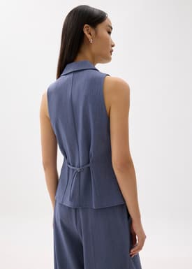 Juni Sleeveless Blazer Top