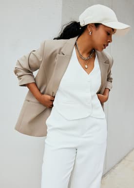 Yuna Relaxed V-neck Vest