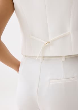 Yuna Relaxed V-neck Vest