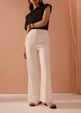 PETITE Leggy™ Pvara Textured Flare Pants