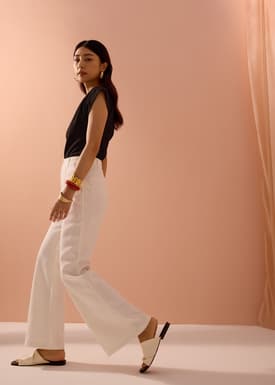 PETITE Leggy™ Pvara Textured Flare Pants