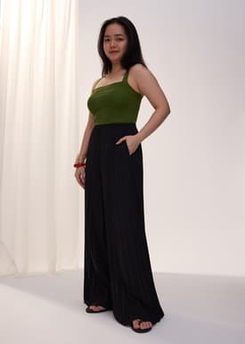 PETITE Leggy™ Wei Elastic Sunray Pleated Palazzo Pants