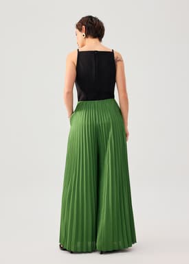 PETITE Leggy™ Wei Elastic Sunray Pleated Palazzo Pants