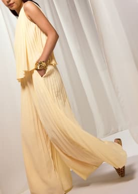PETITE Leggy™ Wei Elastic Sunray Pleated Palazzo Pants