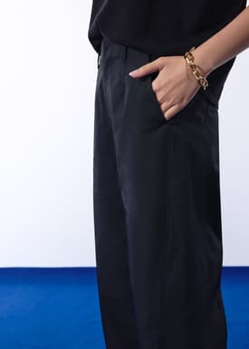 Lexie Barrel Ankle Length Pants
