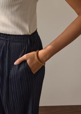 Leggy™ Liv Elastic Crinkled Pleats Straight Leg Pants