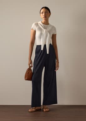 Leggy™ Liv Elastic Crinkled Pleats Straight Leg Pants