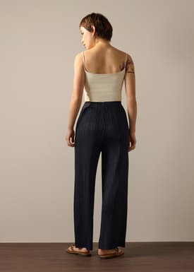 PETITE Leggy™ Liv Elastic Crinkled Pleats Straight Leg Pants