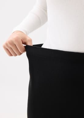 Esha Elastic Knit Column Midi Skirt