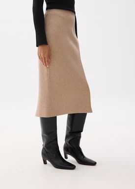 Esha Elastic Knit Column Midi Skirt