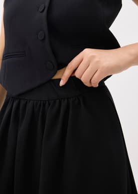 Lara Elastic Reversible Pleated Midi Skirt