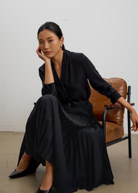 Wei Elastic Sunray Pleated Midaxi Skirt