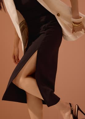 Mei Elastic High Slit Column Midi Skirt