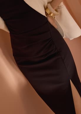 Mei Elastic High Slit Column Midi Skirt