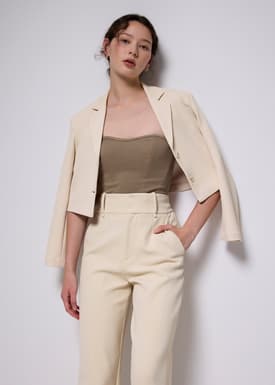Alya Boxy Crop Blazer