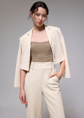 Alya Boxy Crop Blazer