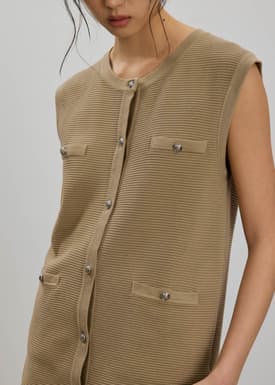 Yun Boxy Knit Vest