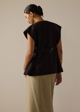 Riyo Twill Round Neck Boxy Vest