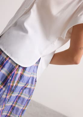 Rupi Oxford Collared Button Down Shirt