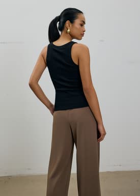 BraFree by LB Hui Scoop Neck Tank Top