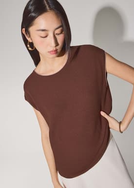 Lizzy Contrast Knit Round Neck Boxy Tank Top