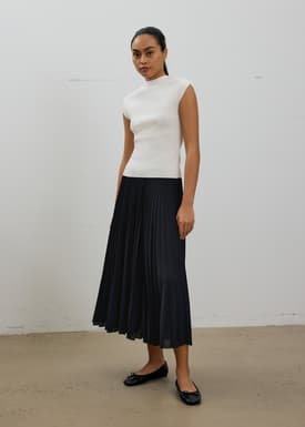 Huan Mock Neck Knit Top