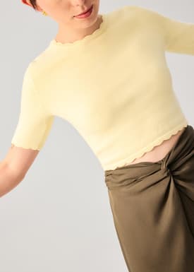 Raisa Knit Scallop Edge Crop Top