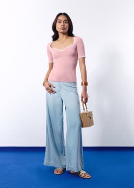 Cinta Knit Sweetheart Fitted Top