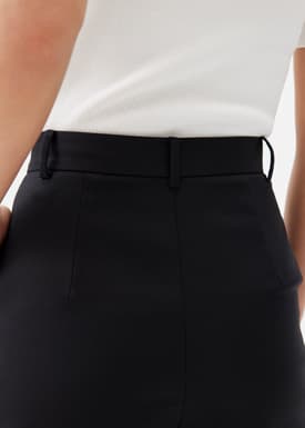 Lynn Tailored Peg Leg Chino Pants