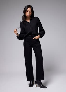 Broderie Ruffle Collar Blouse