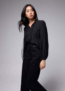 Broderie Ruffle Collar Blouse