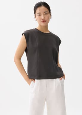 Relaxed Round Neck Boxy Tee
