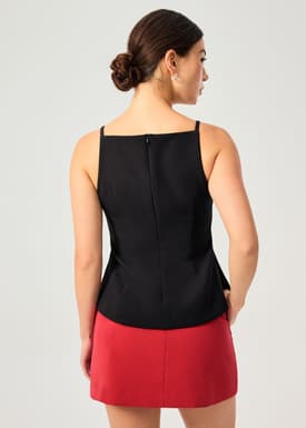Straight Neck Fitted Camisole Top