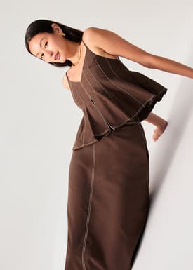 Contrast Stitch V-neck Peplum Camisole Top