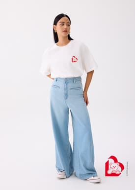 Love, Bonito | Wiggle Wiggle Unisex Oversized Drop Shoulder Tee in White