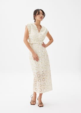 Floral Broderie V-neck Crop Top