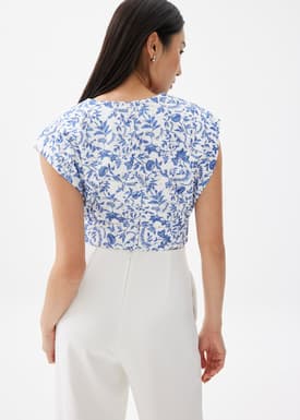 Floral Broderie V-neck Crop Top