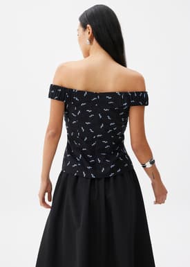 Elastic Cotton Off Shoulder Top