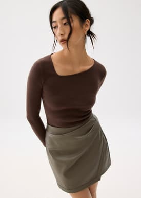 Fitted Asymmetric Knit Top
