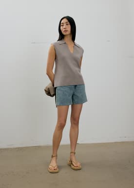 Relaxed Collared Knit Top