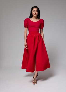 Scoop Neck Fitted Puff Sleeve Top