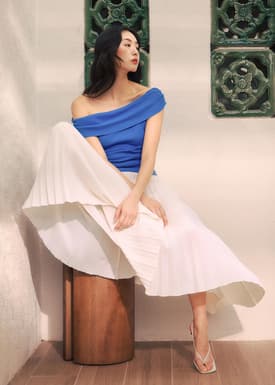 Knit Fitted Off Shoulder Top